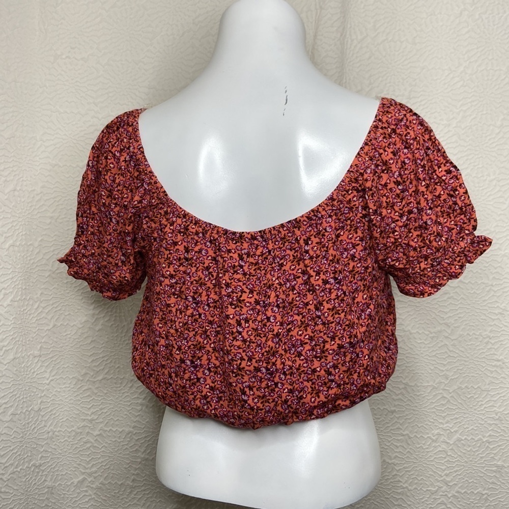 Sky & Sparrow Coral Floral Crop Top Size Medium NWT - Picture 10 of 10